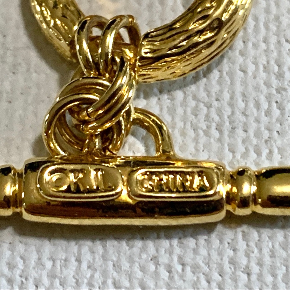 Kenneth Lane KJL Lightweight Gold Plated Bracelet - Picture 3 of 7